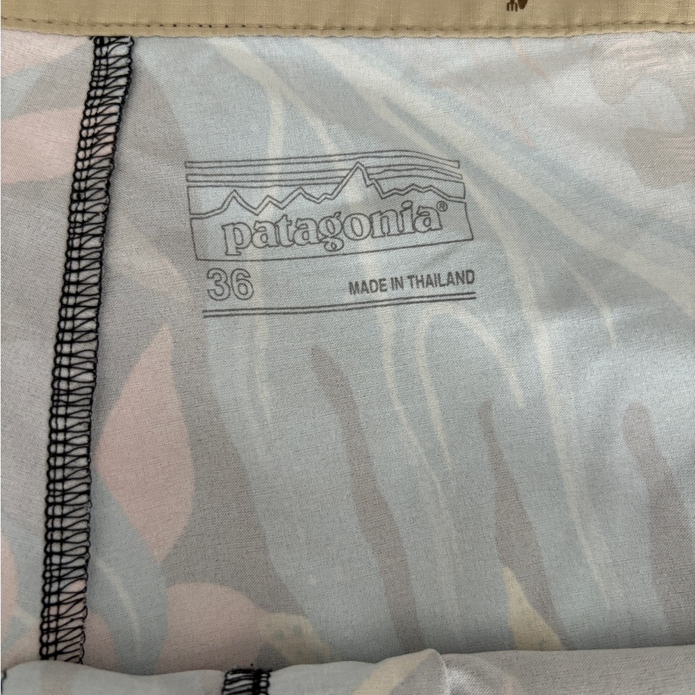 Lot of 2 Bathing suits Patagonia size L - Picture 8 of 8